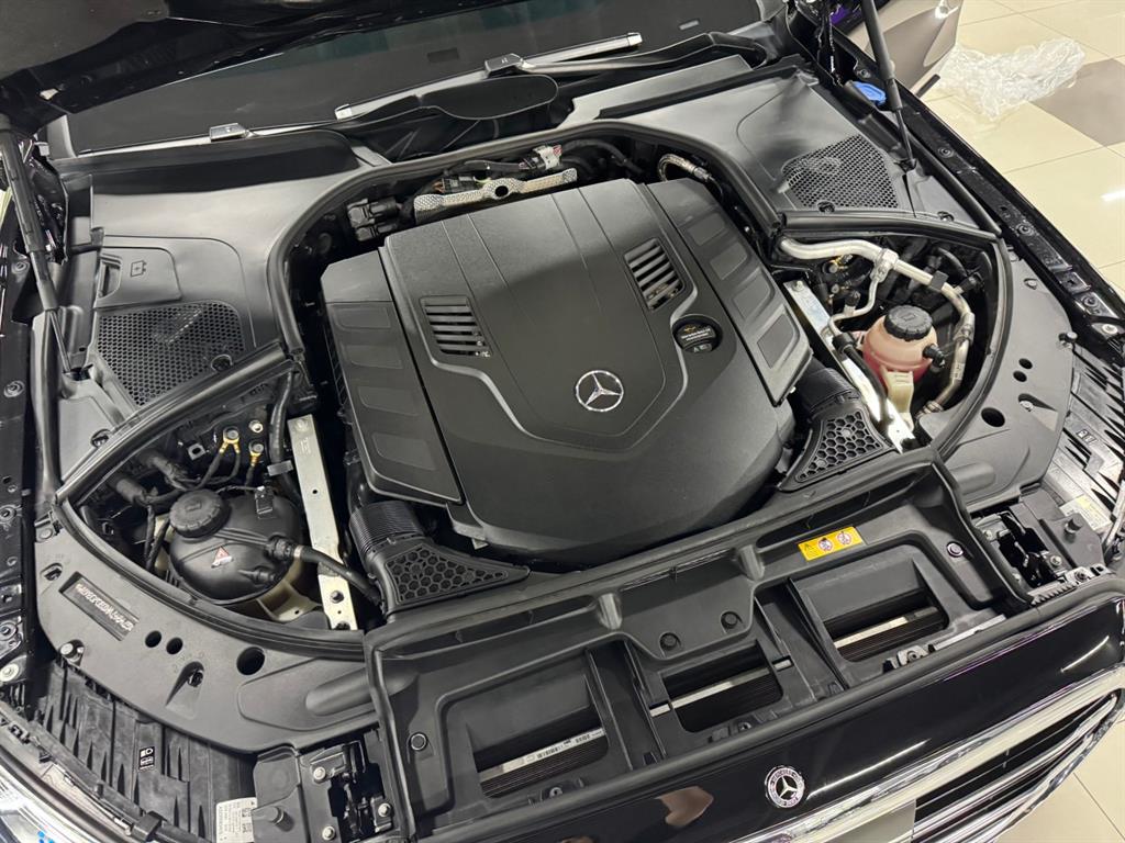 Mercedes Benz S Class - Vista 6