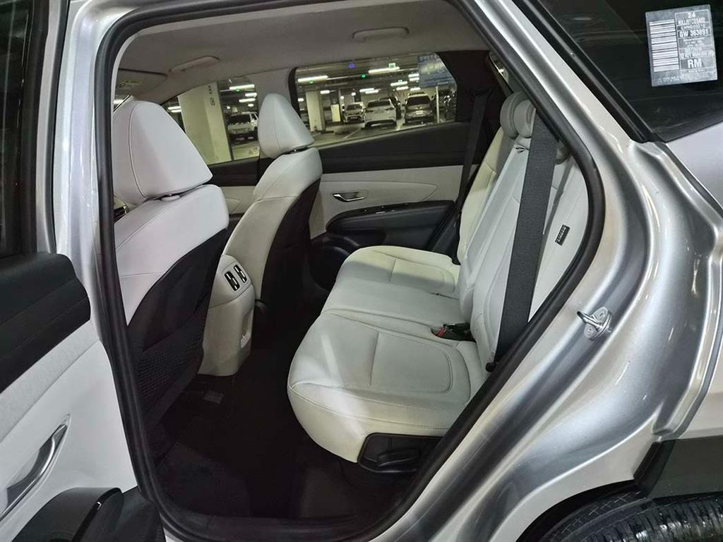 HYUNDAI Tucson - Vista 7