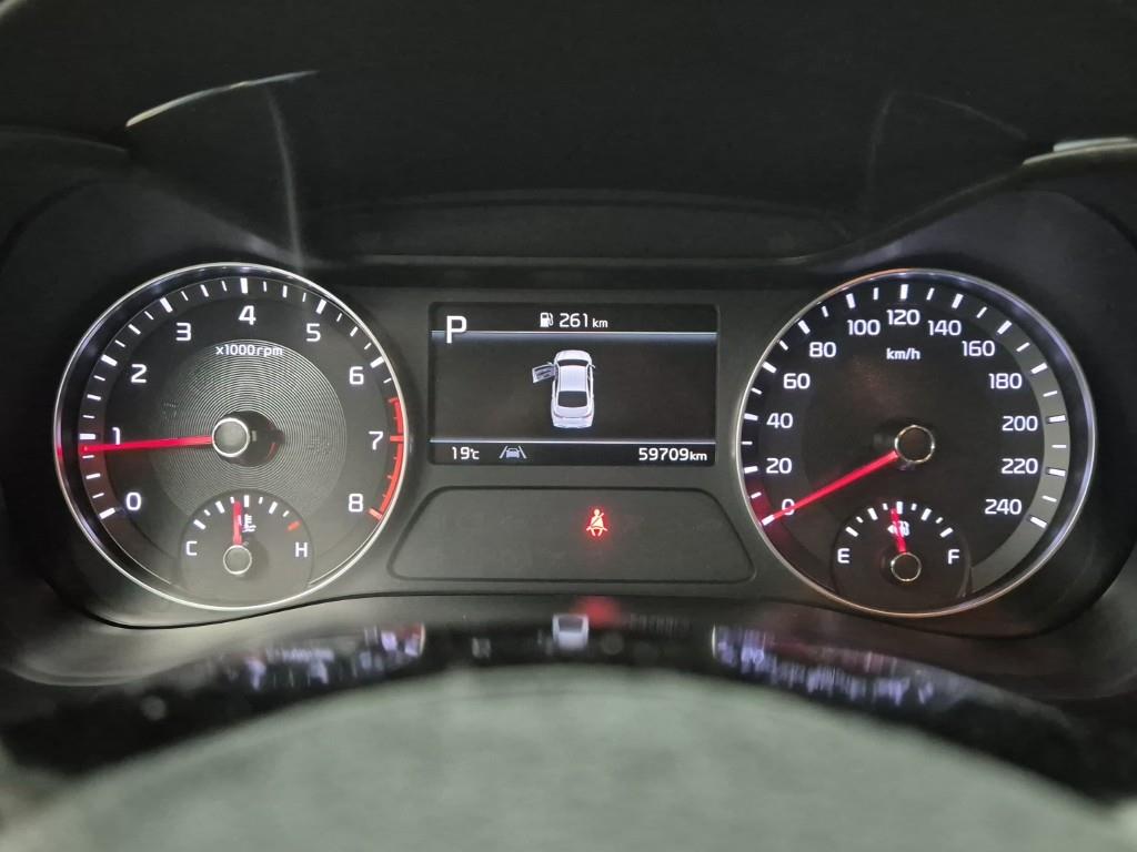 KIA K3 - Vista 7