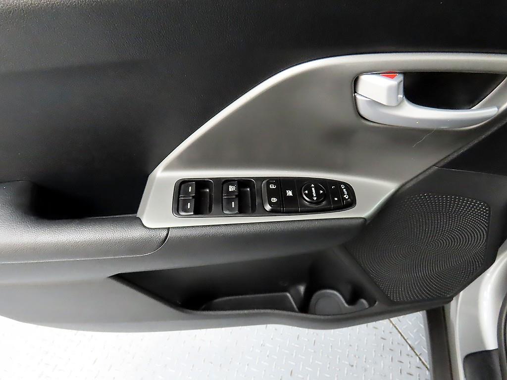 KIA Niro - Vista 11