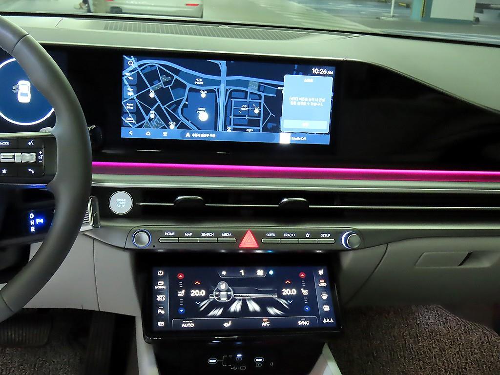 HYUNDAI Grandeur - Vista 11