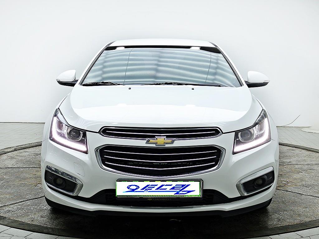 Chevrolet Cruise - Vista 3