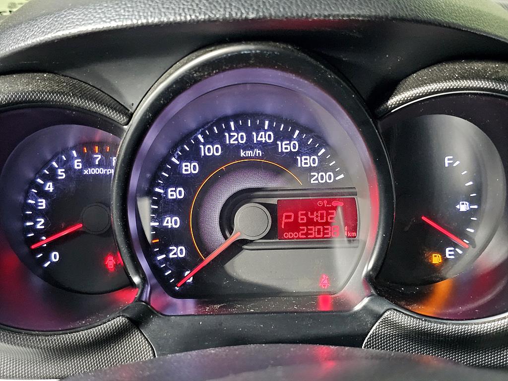 KIA Ray - Vista 7