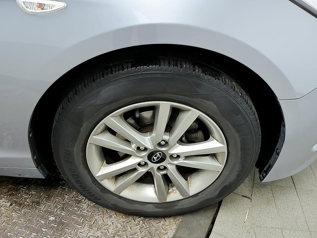 HYUNDAI Sonata 2017 Gris - Importación desde Corea - HF Imports Iquique - Foto 7