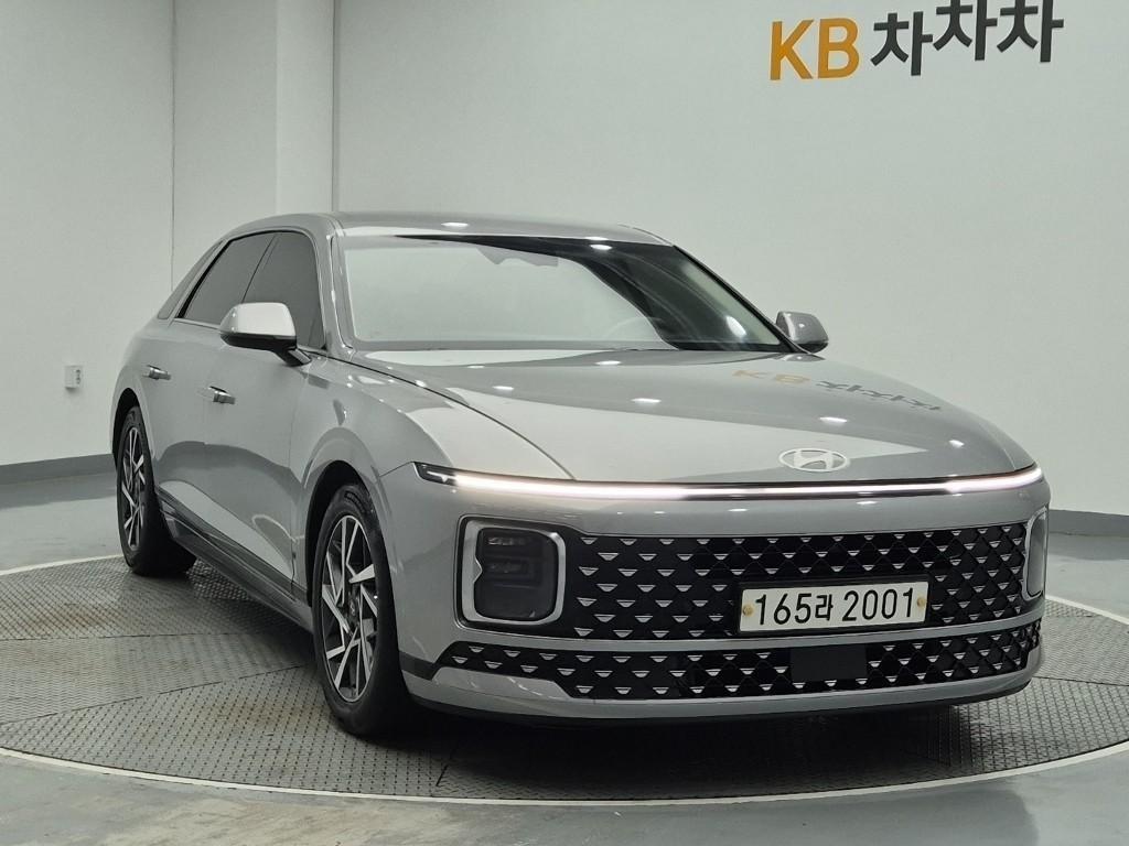 HYUNDAI Grandeur - Vista 4
