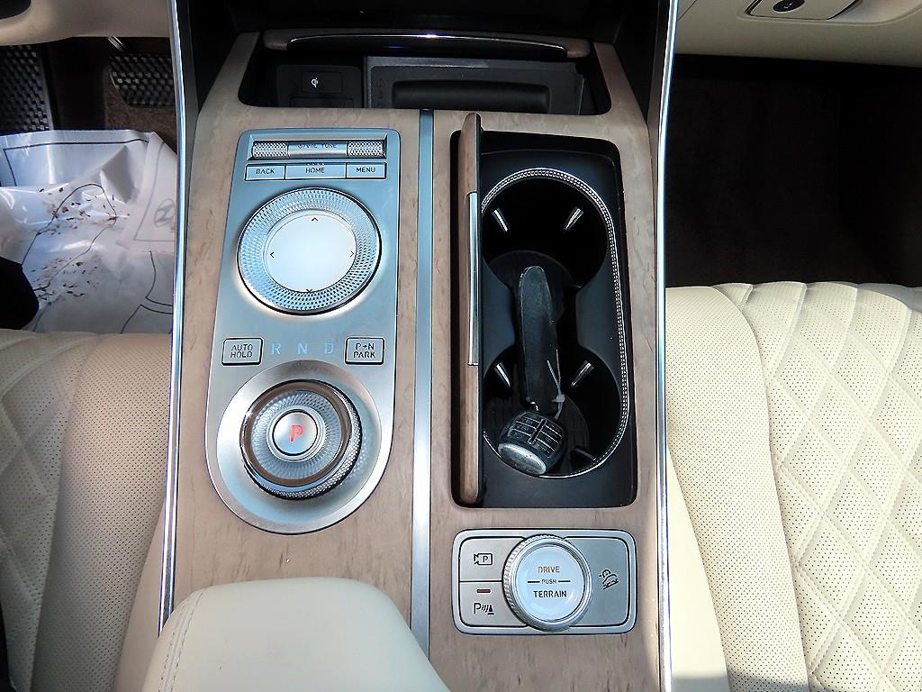 Genesis GV80 - Vista 11