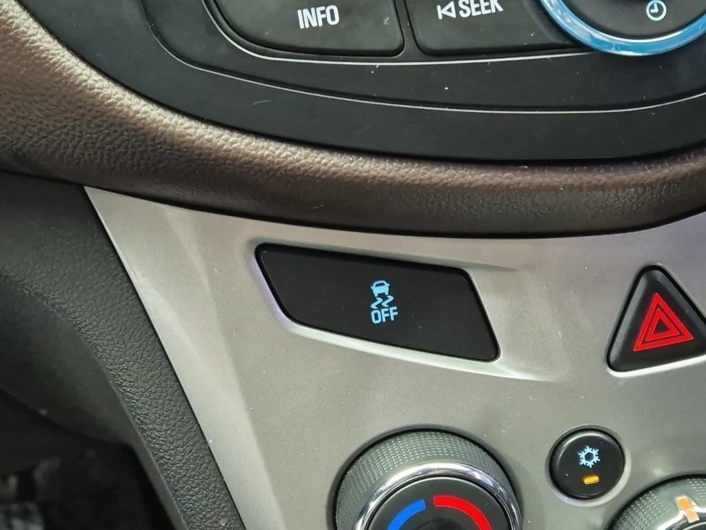 Chevrolet Trax 2014 Café - Importación desde Corea - HF Imports Iquique - Foto 17