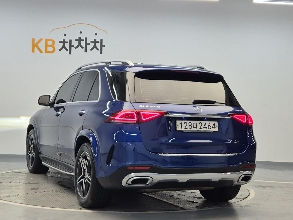 Mercedes Benz GLE Class - Vista 2