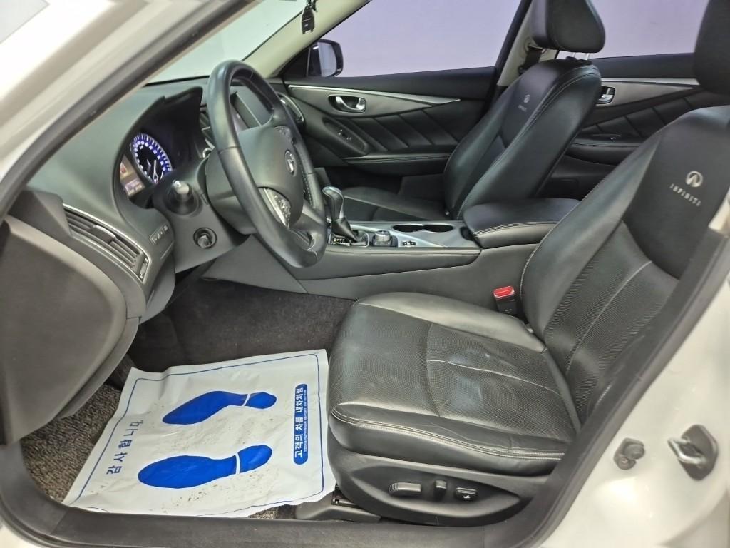 Infiniti Q 2015 Blanco - Importación desde Corea - HF Imports Iquique - Foto 13