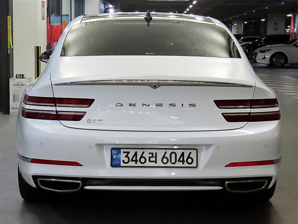 Genesis G80 - Vista 5