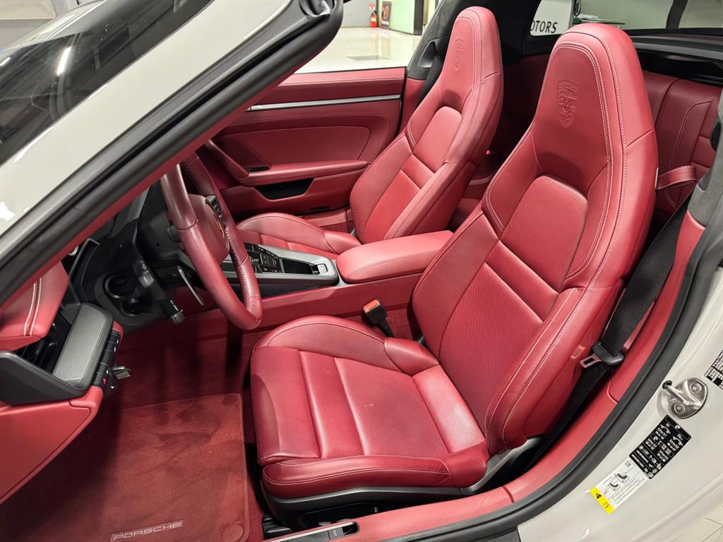 Porsche 911 - Vista 8