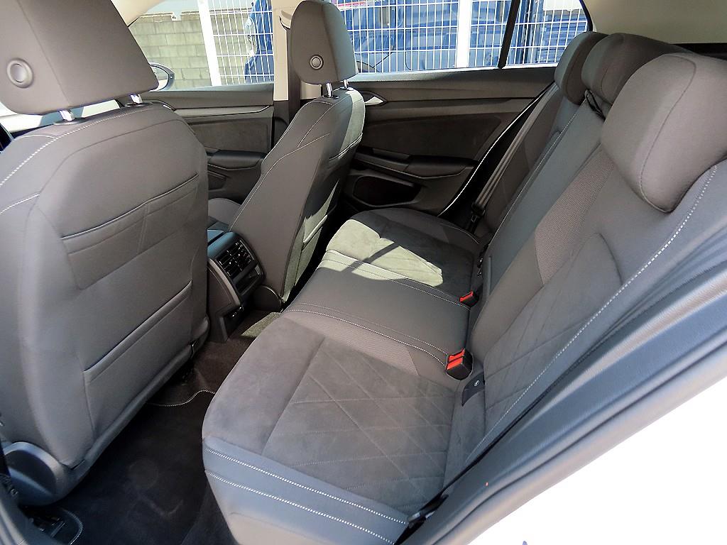 Volkswagen Golf - Vista 6