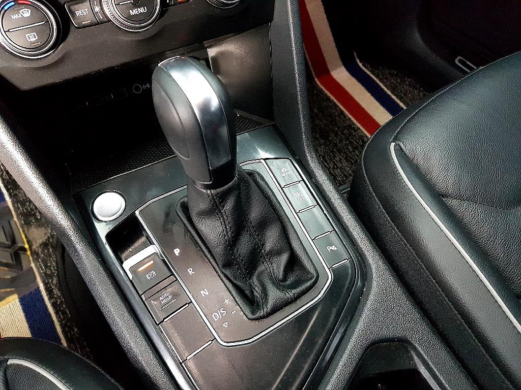 Volkswagen Tiguan - Vista 12