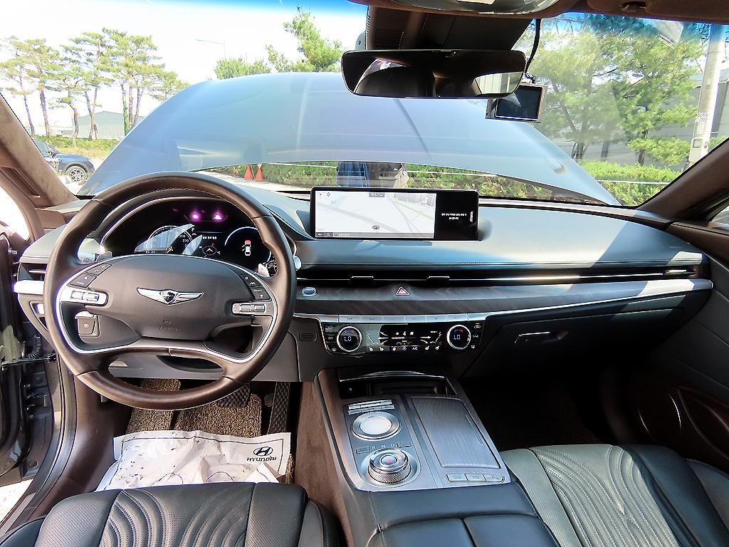 Genesis G80 - Vista 7