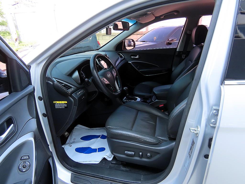 HYUNDAI Santa Fe - Vista 5