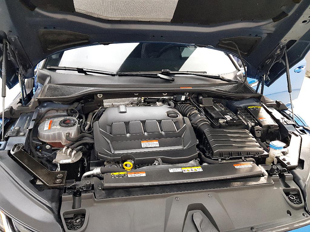Volkswagen Arteon - Vista 6