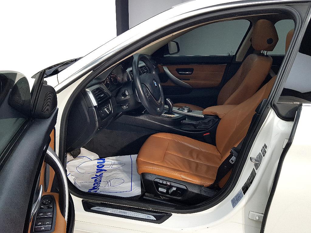 BMW 4 Series - Vista 8