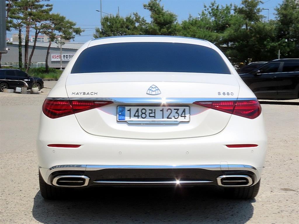 Mercedes Benz S Class - Vista 4