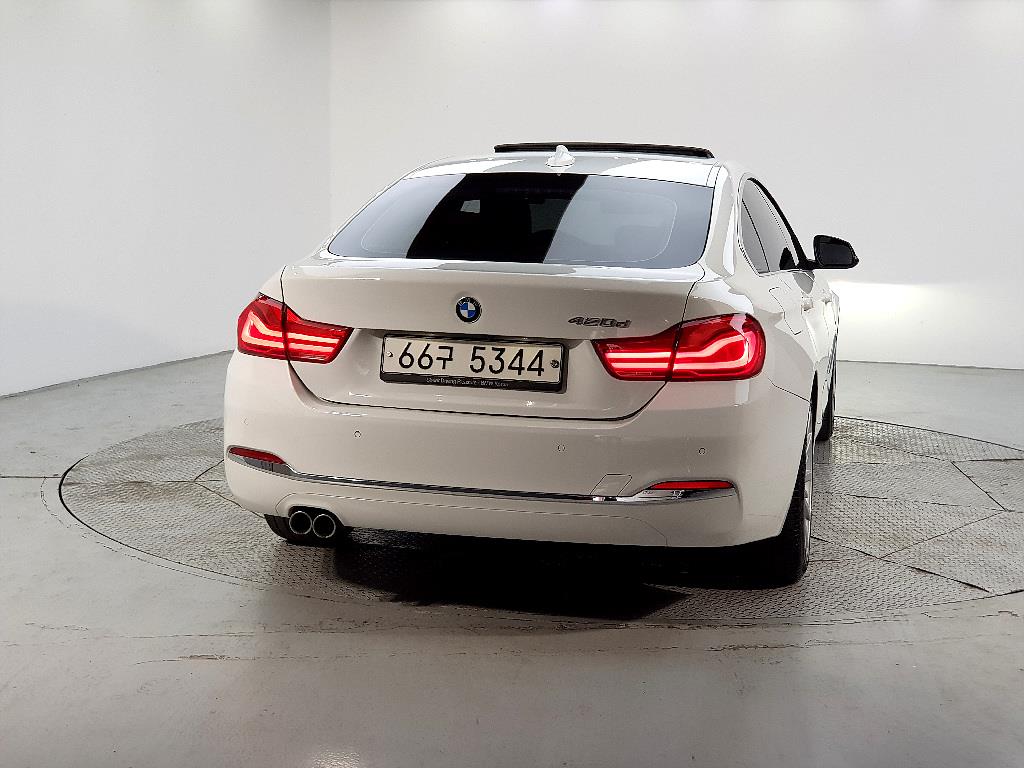 BMW 4 Series - Vista 3