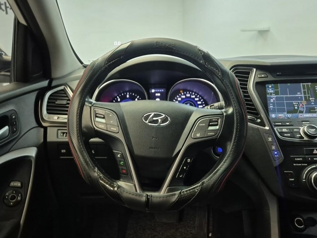 HYUNDAI Santa Fe - Vista 9