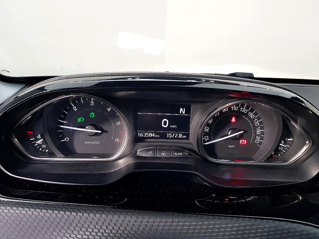 Peugeot 2008 - Vista 7