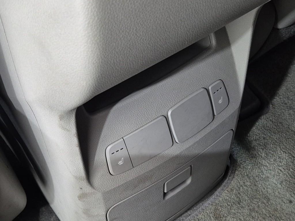 KIA Carnival - Vista 7