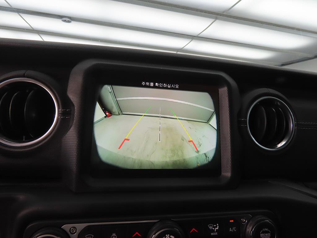 Jeep Wrangler 2018 Negro - Importación desde Corea - HF Imports Iquique - Foto 14