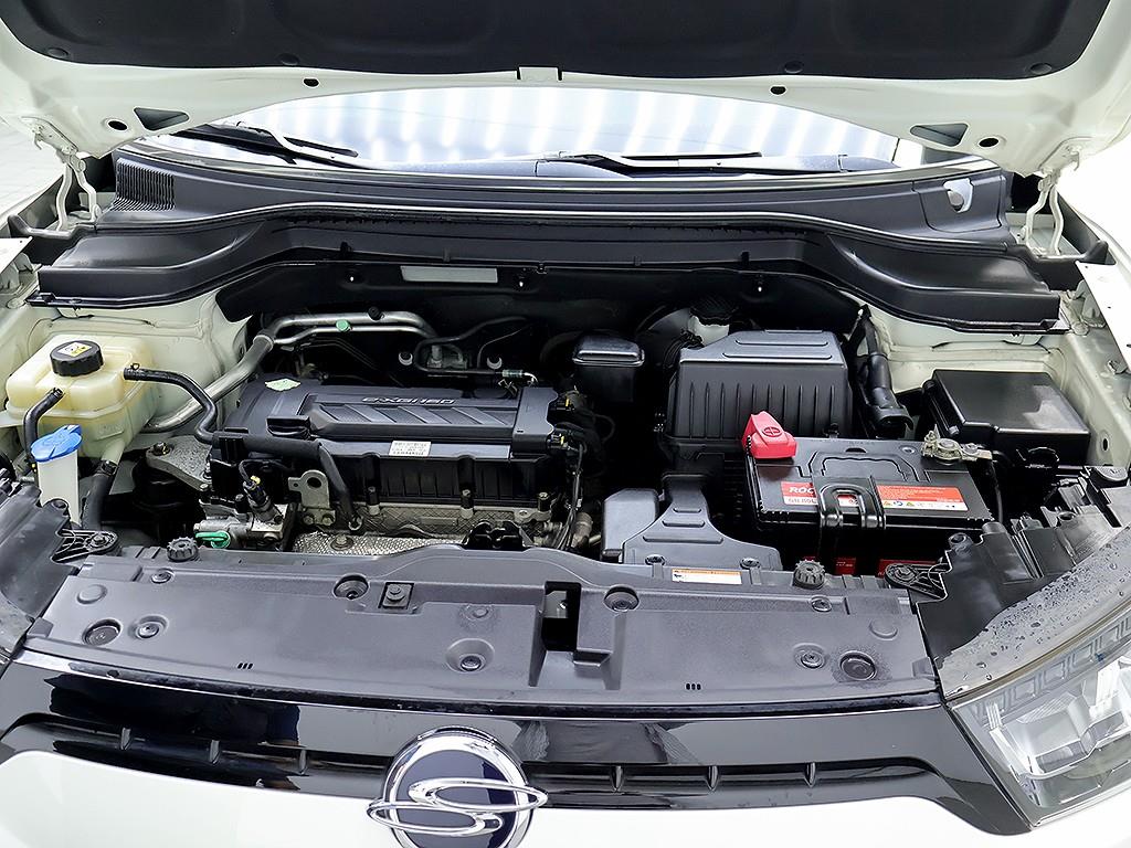 Ssangyong Tivoli 2017 Blanco - Importación desde Corea - HF Imports Iquique - Foto 7