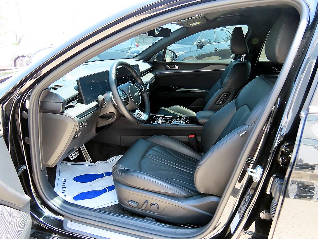 KIA K5 - Vista 5