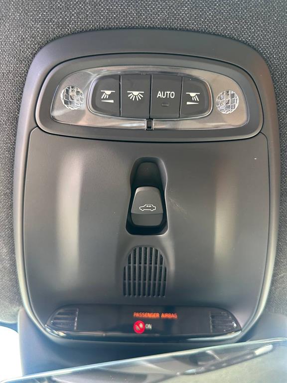 Volvo XC40 - Vista 6