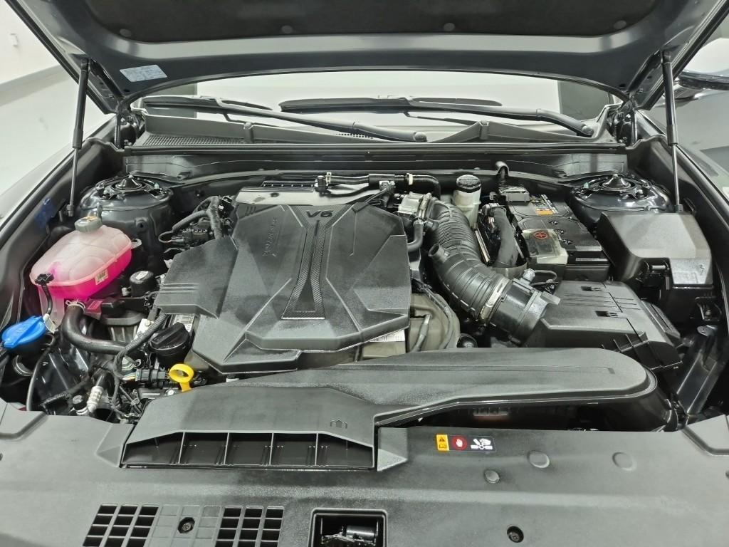 HYUNDAI Grandeur - Vista 5