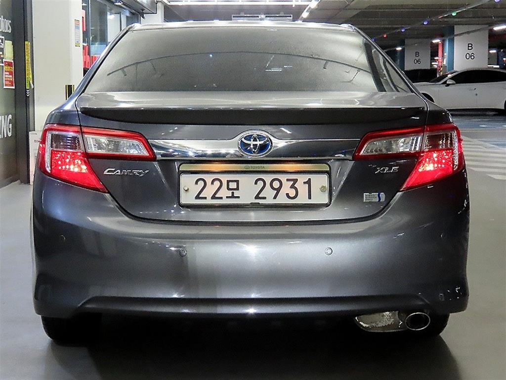 Toyota Camry - Vista 5