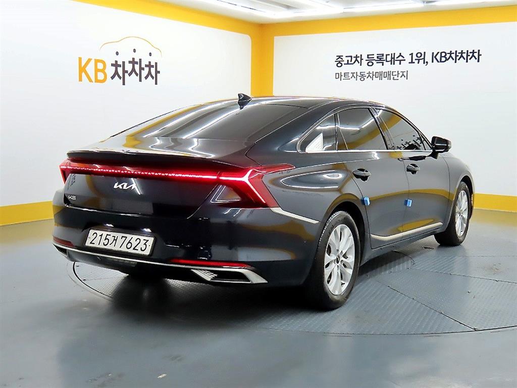KIA K8 - Vista 4
