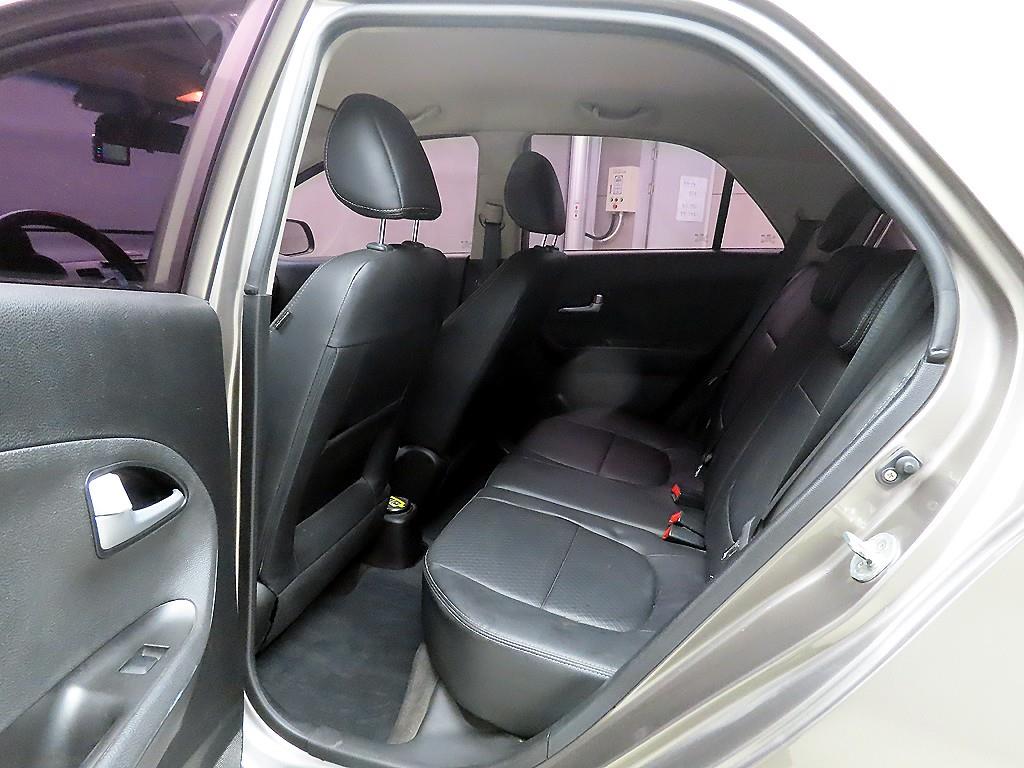 KIA Morning - Vista 6