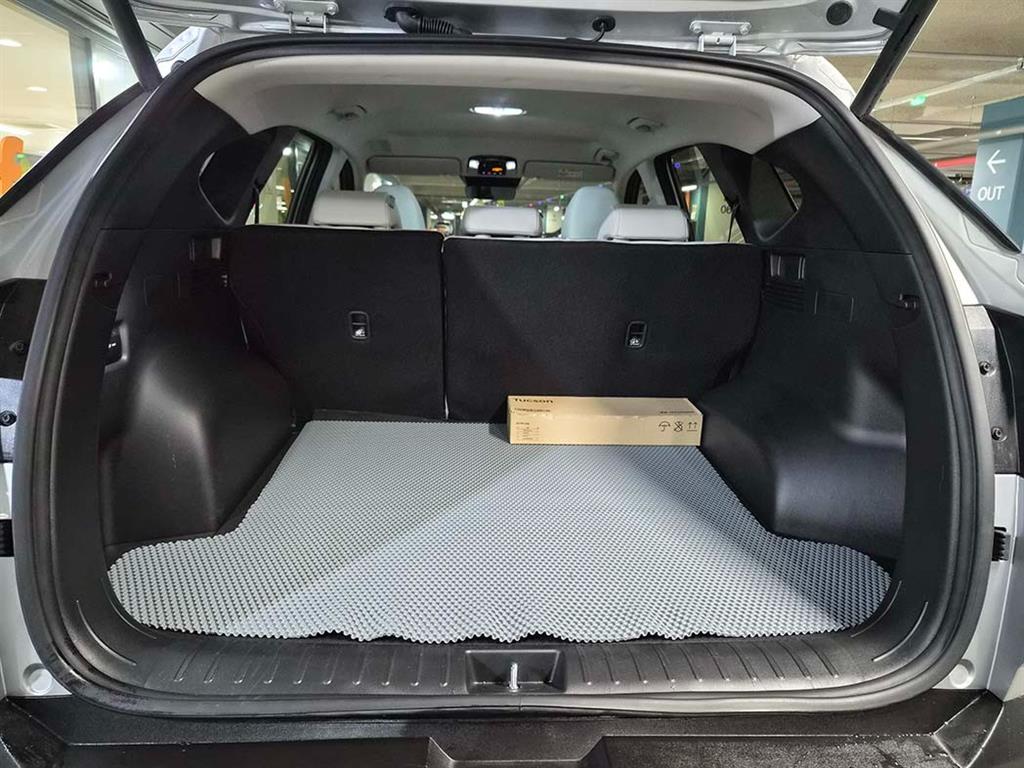HYUNDAI Tucson 2024 Gris - Importación desde Corea - HF Imports Iquique - Foto 18