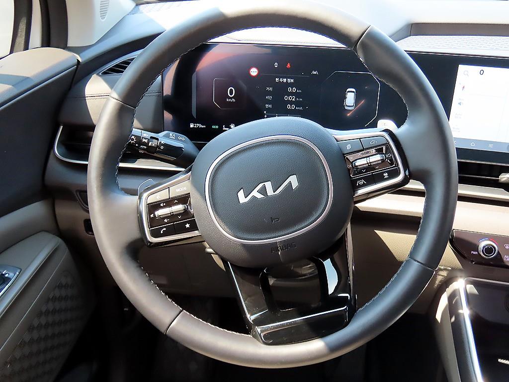 KIA Carnival - Vista 7