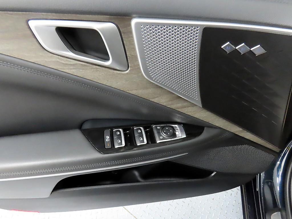 KIA K8 - Vista 11