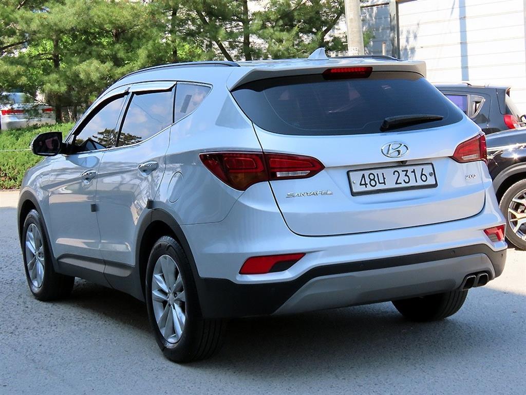 HYUNDAI Santa Fe - Vista 3