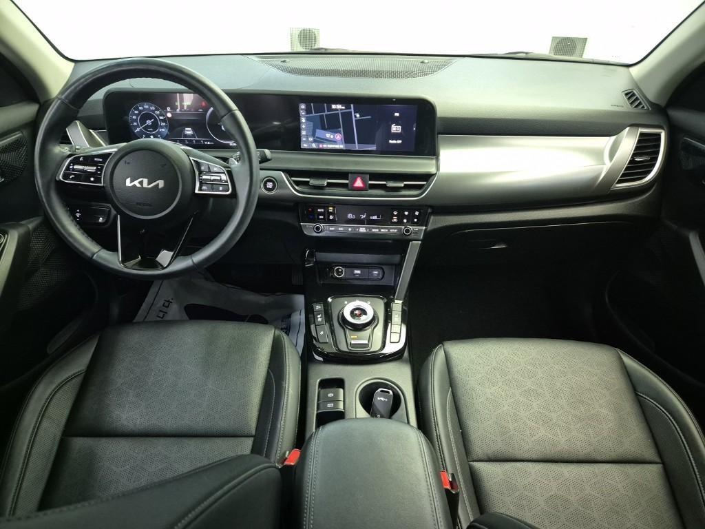 KIA Seltos - Vista 7