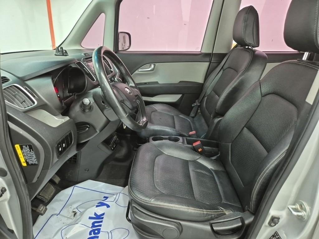 KIA Ray 2016 Plateado - Importación desde Corea - HF Imports Iquique - Foto 17