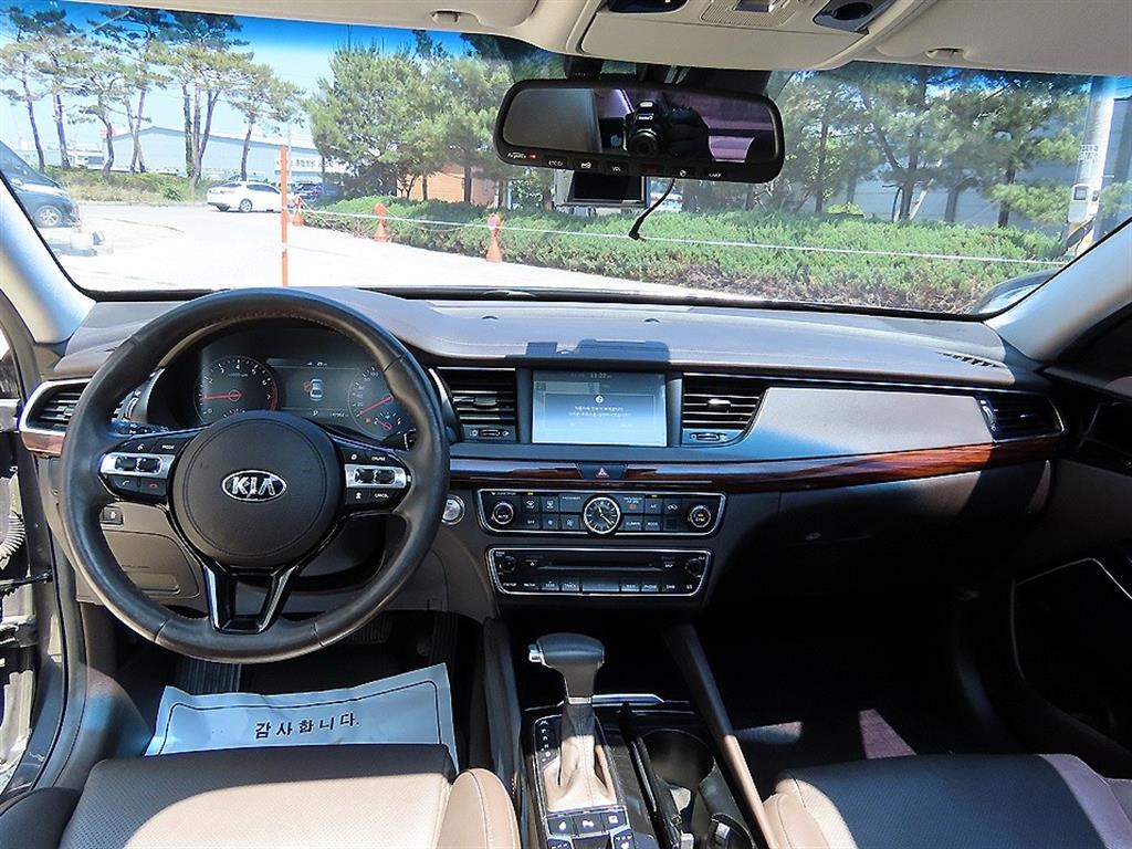 KIA K7 - Vista 7