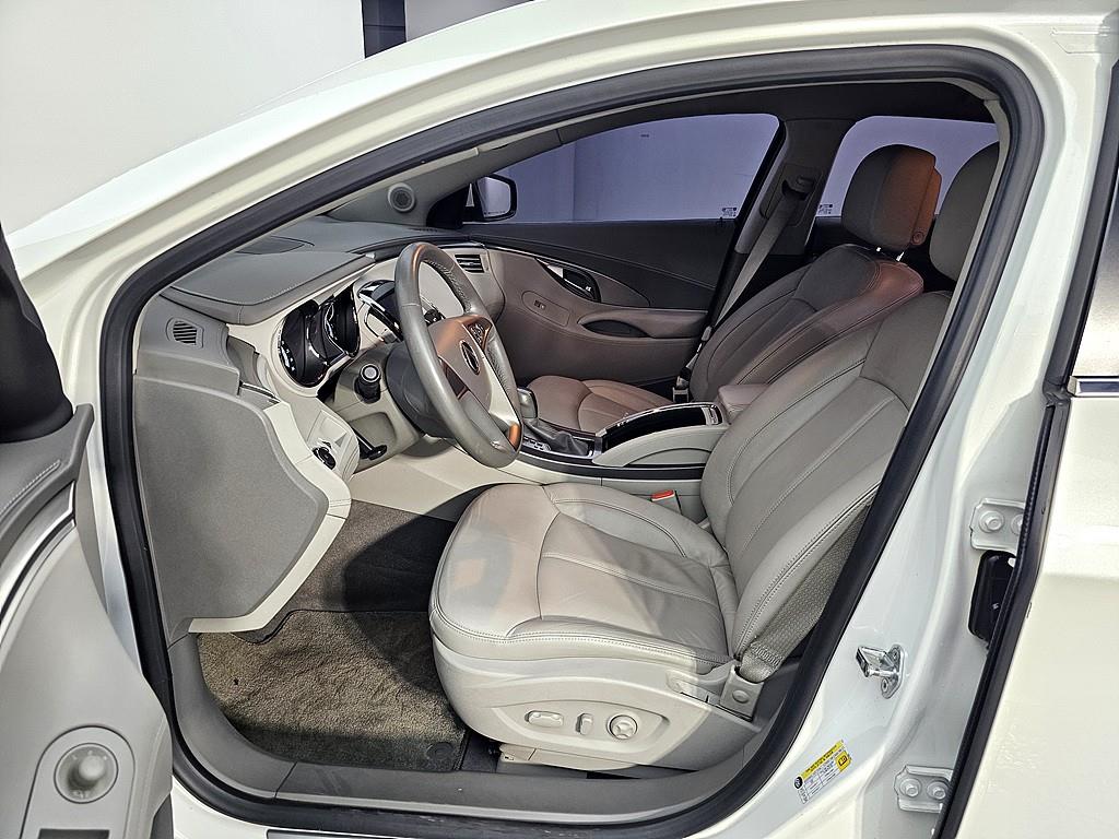 DAEWOO Alpheon - Vista 7