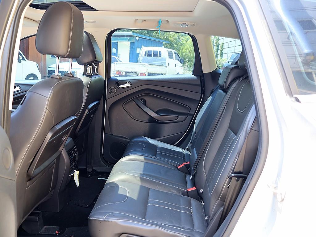 Ford Kuga 2016 Gris - Importación desde Corea - HF Imports Iquique - Foto 13