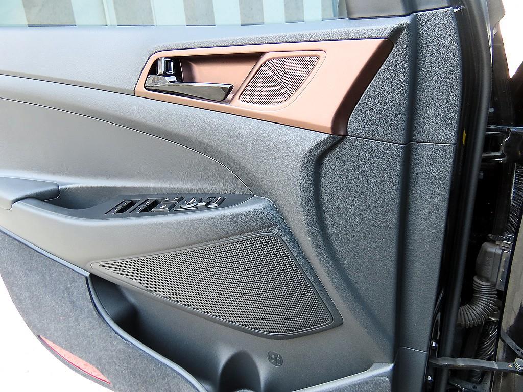 HYUNDAI Tucson - Vista 11