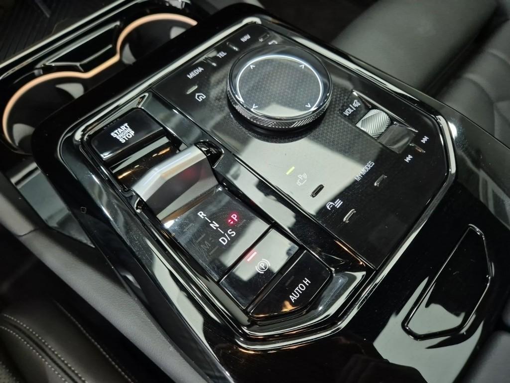 BMW 5 Series - Vista 8