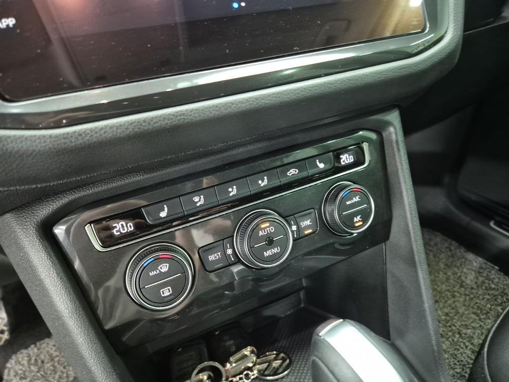 Volkswagen Tiguan 2018 Gris - Importación desde Corea - HF Imports Iquique - Foto 16