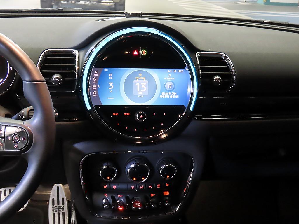 Mini Clubman - Vista 11