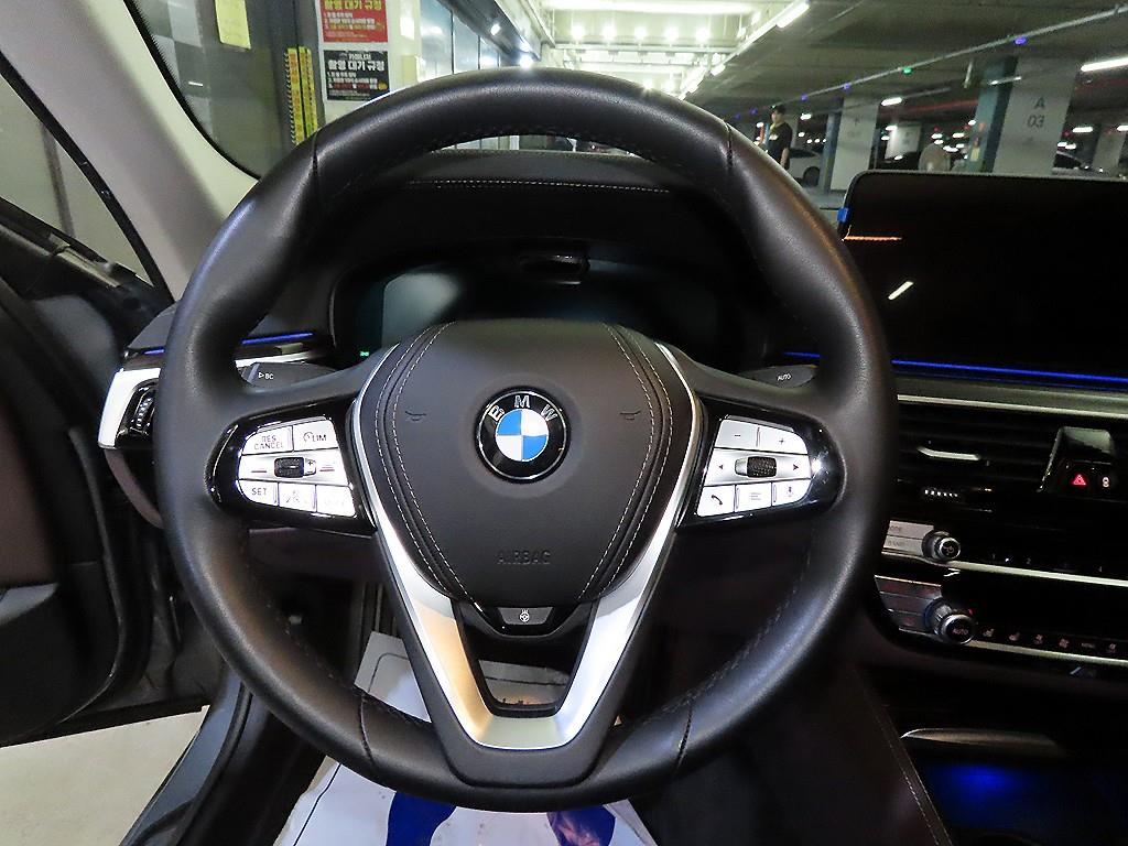BMW 5 Series - Vista 8