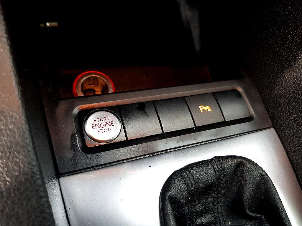 Volkswagen Jetta 2013 Gris - Importación desde Corea - HF Imports Iquique - Foto 15