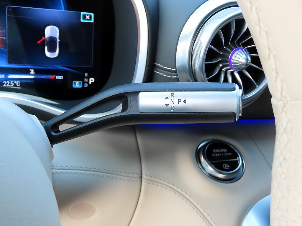 Mercedes Benz SL Class - Vista 12
